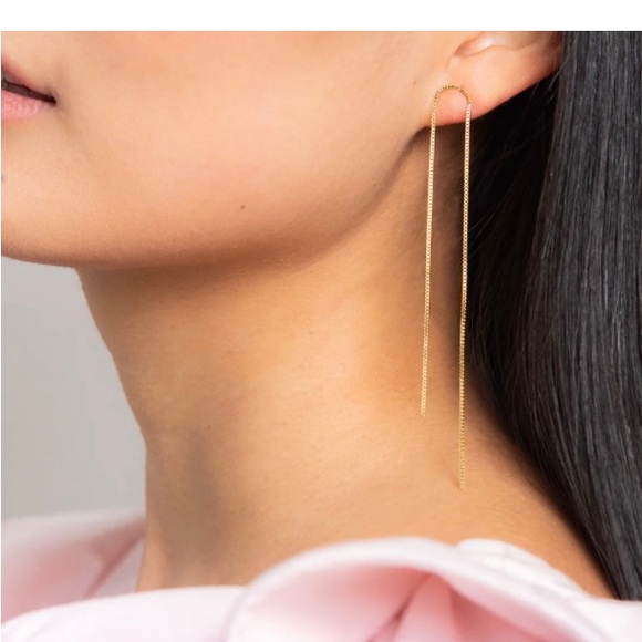 Gold arch box chain earrings by Poppy Finch. Barely worn. - Picture 2 of 4